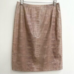 Worth faux textured snakeskin pencil skirt knee length blush pink tan size 2
